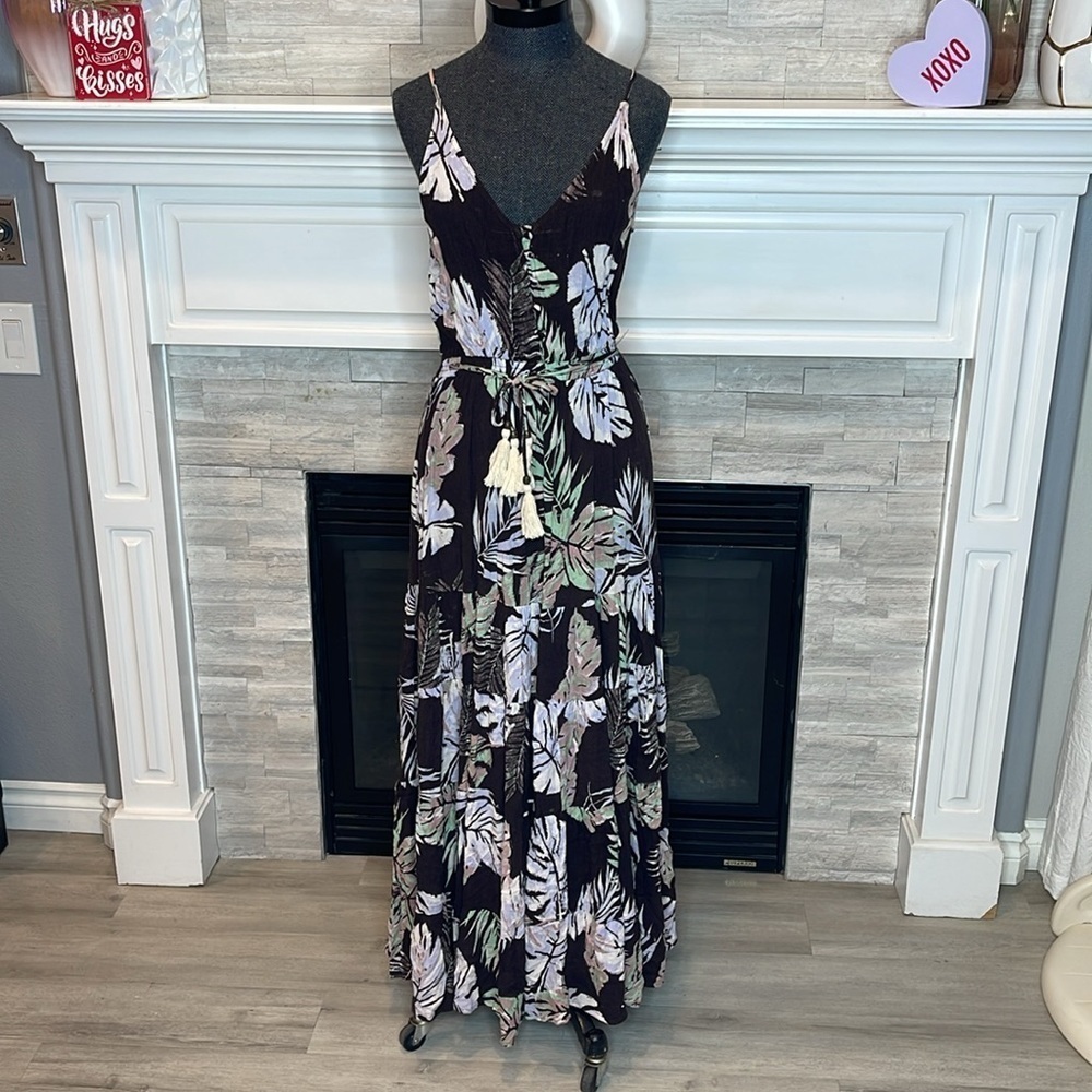 Dress Forum Floral Tropical Leaves Dress Size Small - Picture 1 of 6